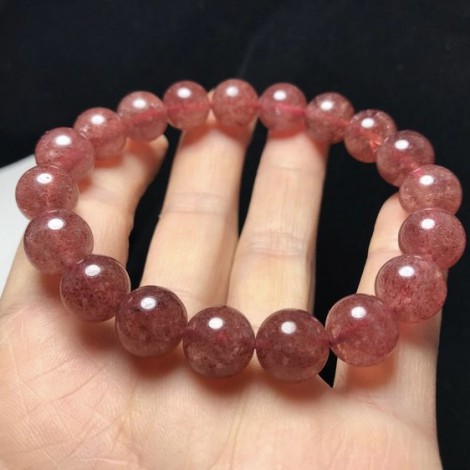Strawberry Crystal bracelet A1